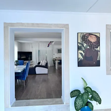 Venus House Holiday home